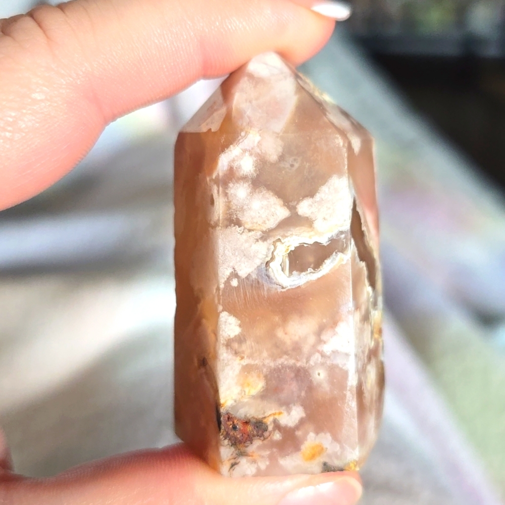 Flower agate tower! 🩷🤍